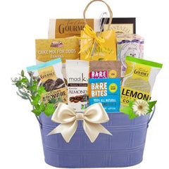 This Gift Includes:
For the Owner:
Chocolate Chip Cookie Dough Soft Batch Cookies 6 oz.
Fontazzi Buttercrunch Popcorn 5 oz.
Lemon Iced Tea Mix with Wisk
Chocolate Brownie Soft Batch Two Cookie Pack 1 oz.
Hickory Smoked Almonds 1.5 oz.
Lemon Soft Batch Two Cookie Pack 1 oz.
For the Dog:
Puppy Cake Banana Premium Cake Mix and Frosting (8 Servings)
Beggar Biskets 11 oz.
Bare Bites Chicken Dog Treat
Bare Bites Liver Dog Treat
Pastel Oval Metal Container
Gift Size 12” x 7” x 14”
Dim Wt: 15 lbs. (15x15x11)