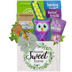 This Gift Includes:

Buddy Biscuits Roasted Chicken Dog Treats 14 oz.
Tummy Treats Crunchy Banana Bread Dog Treats 12 oz.
Tail Waggers Double Bacon Cheeseburger Dog Treats 8 oz.
Paracord Rope Fetch Stick Dog Toy 10.25" x 2" 
Invincible Owl Plush Dog Toy 6.25" x 5"
Barkin Biskets Crunchy Bacon Bones Dog Treats 6 oz.
Tiki Dog Aloha Petites Flavor Booster Pack(assorted Flavors) 1.5 oz.
Nature’s Animals All Natural 4” Dog Biscuit Bone
Large Paw Print Container
Gift Size 10" x 6" x 15"
Dim Wt: 15 lbs (15x15x11)