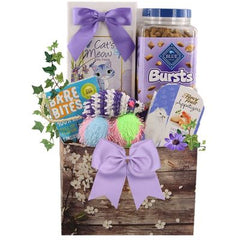 This Gift Includes:
Cat's Meow Chicken Cat Treats
Burst Liver & Beef 12 oz. Tub
Bare Bites Beef Liver Cat Treats
Mop Mouse Cat Toy 6.75”
Two (2) Fuzzy 2” Cat Toy Ball
Mop Mouse Cat Toy 6.75”
Fancy Feast Appetizers
Box container
Gift Size 7" x 4" x 12"
Dim Wt: 6 lbs (13x9x7)