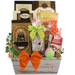 This Gift Includes:
For the Owner:
Chocolate Salted Caramel Cookies 2 oz.
Fontazzi Buttercrunch Popcorn 5 oz.
Buttery on Main Ultimate Chocolate Chip Cookies 2 oz.
Tavolare Savory Snack Mix 2 oz.
Fontazzi Butter Toffee Pretzels 2 oz.
Two (2) Reese’s Peanut Butter Cup Soft Cookie 2 oz.
Dolcetto Chocolate Cookies Bags .7 oz.
For the Cat:
Pampered Kitty Treats Whitefish 6 oz.
Fuzzy 2” Cat Toy Ball
Reusable Distressed Tray Container
Gift Size 9.5” x 7.5” x 12”
Dim Wt: 12 lbs. (11x11x13)