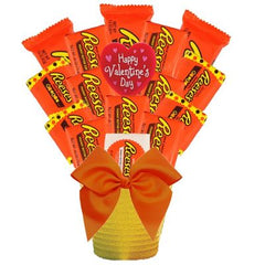 Bouquet Details:
Bouquet includes 15-16 Pieces of Candy
An assortment of Full Size and Fun Size candies
Valentines Theme Pick (vary)
Gift Size 12" x 10" x 16"
Dim Weight 14 lbs. (11x11x16)