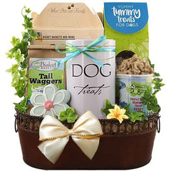 This Gift Includes:
Cassidy's Gourmet Biscuit Mix 14 oz.
Bone Shaped Cookie Cutter
Tummy Treats 100% All Natural Salmon Treats for Dogs 8 oz.
Classic Dog Treat Tin 7” high x 3.75” diameter
Includes 12 oz. All Natural Salmon Dog Treats inside
Tail Waggers 100% All Natural Cheezy Bacon Dog Treats 6 oz.
Healthy Dogma Apple Cinnamon Flavor Barkers 6.2 oz.
Bakery Fresh Hand Iced Gourmet Dog Biscuit
Reusable Fancy Scroll Top Metal Container
Gift Size 13.5” x 8.25” x 13”
Dim Weight 17 lbs. (15x15x10)